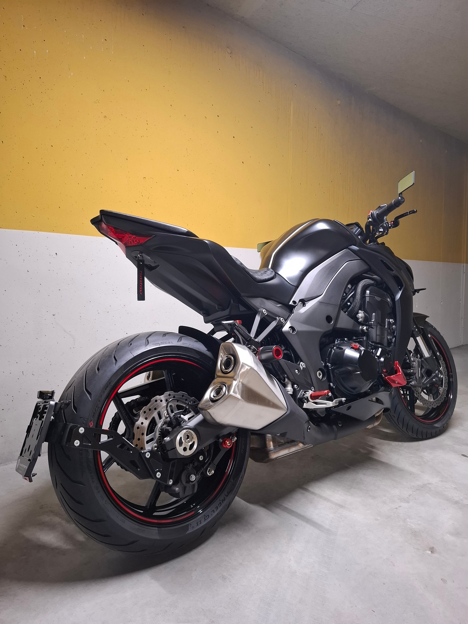KAWASAKI Z 1000 ABS-image-10