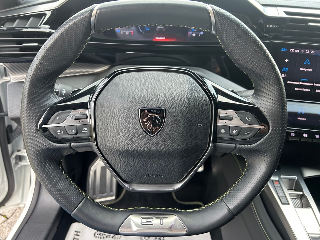 PEUGEOT 308 1.6 PHEV 225 GT-image-9