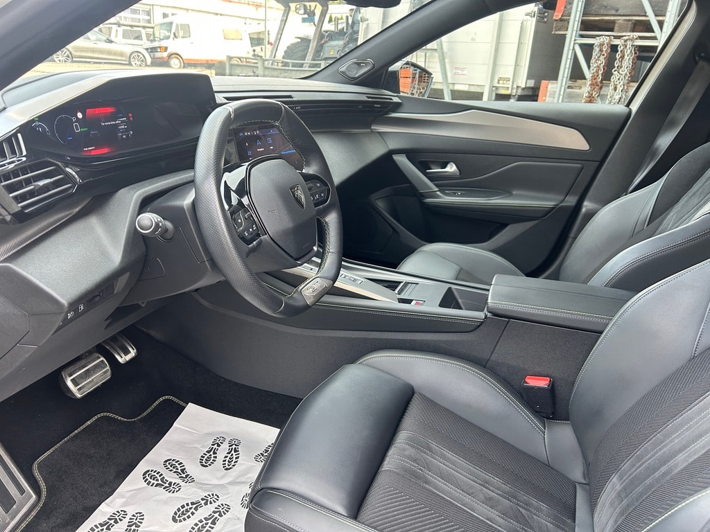 PEUGEOT 308 1.6 PHEV 225 GT-image-8