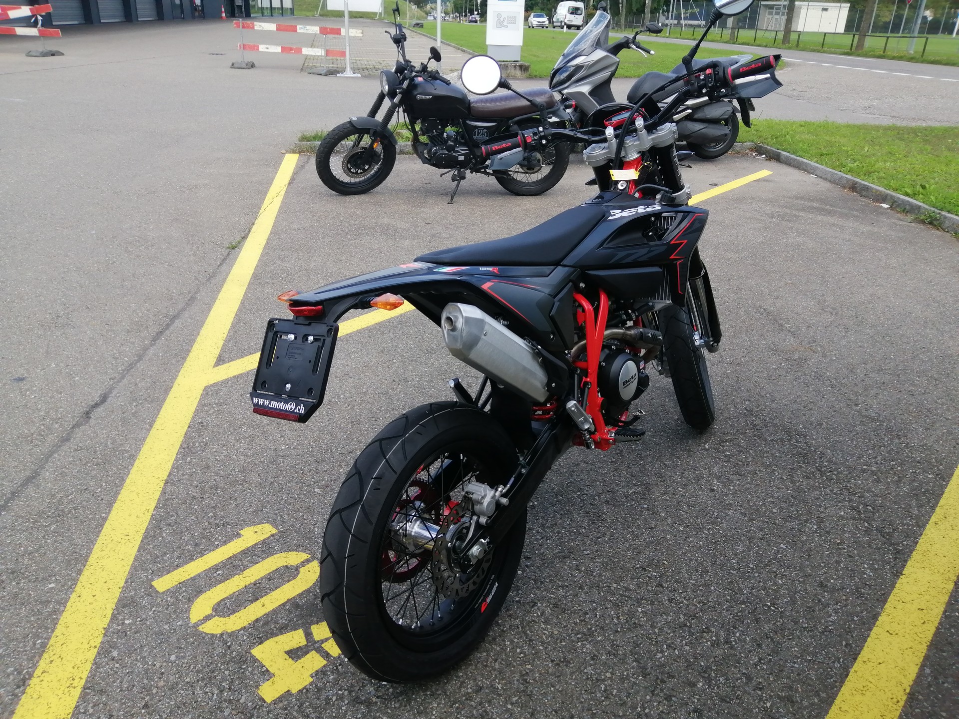 BETA RR Motard 125 R My26-image-2
