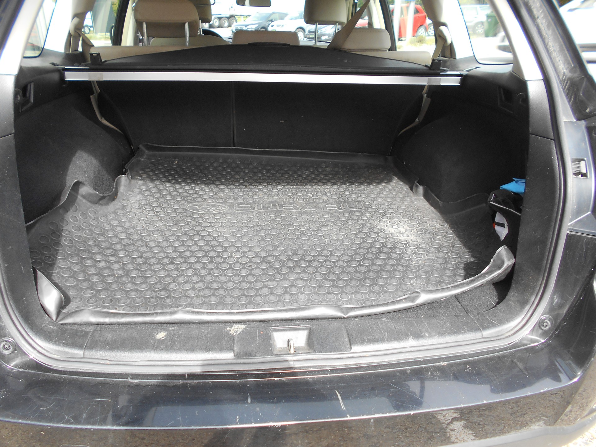 SUBARU Outback 2.5i Limited AWD Lineartronic-image-8