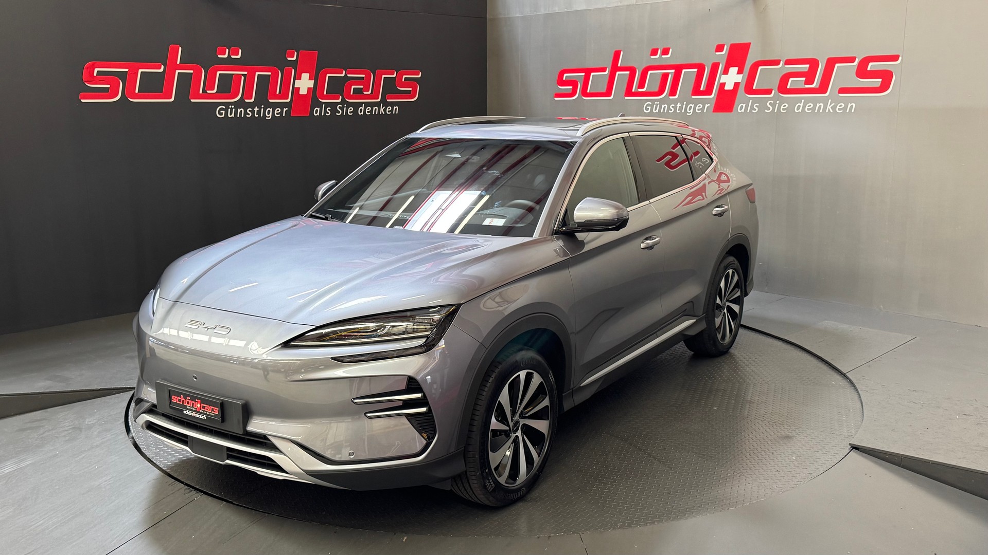 BYD Seal U DM-i Design AWD-showroom-element-1