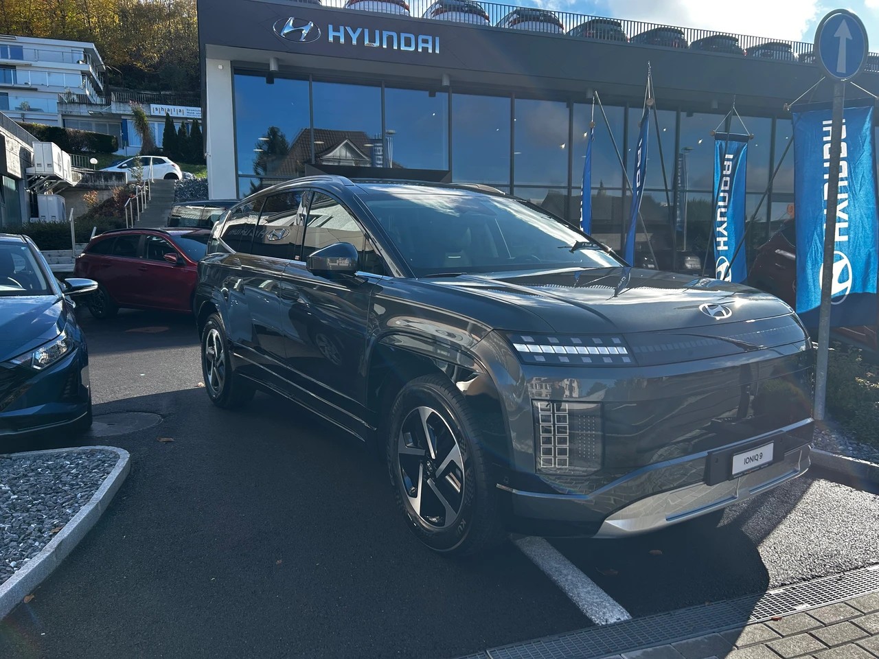 HYUNDAI IONIQ 9 Vertex 110kWh 4WD-showroom-element-2