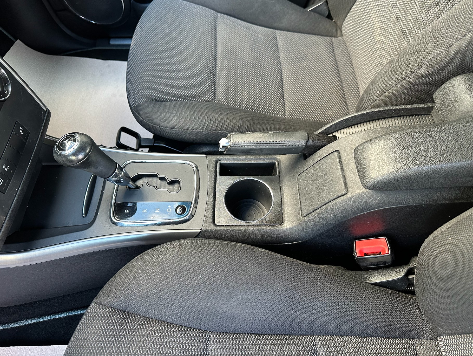 MERCEDES-BENZ B 200 CDI-image-15