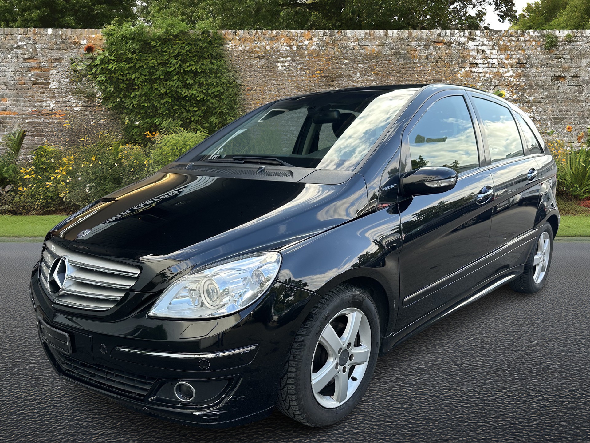MERCEDES-BENZ B 200 CDI