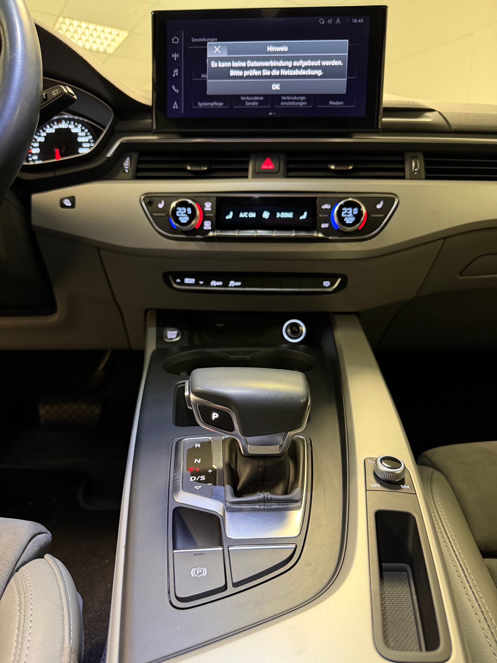 AUDI A4 Avant 40 TDI advanced quattro S-tronic-image-20
