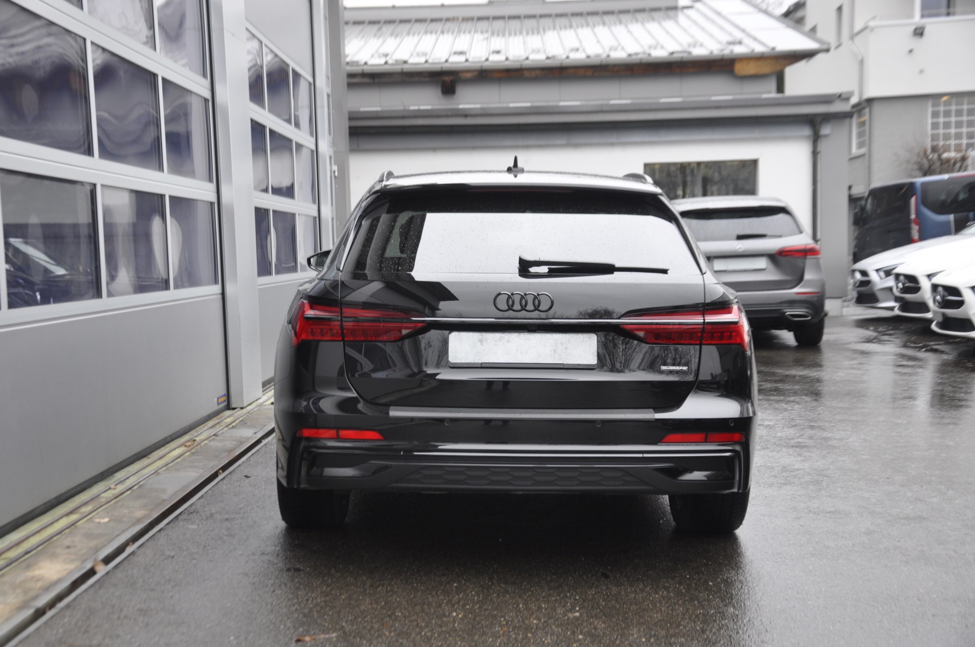 AUDI A6 Avant 40 TDI S line quattro S-tronic-image-14