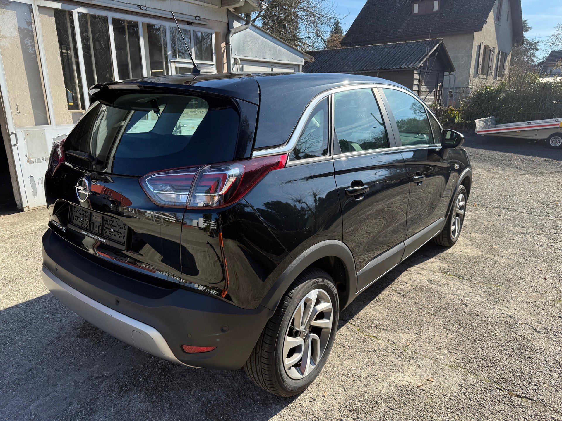 OPEL Crossland X 1.2i Excellence S/S ( Visite du jour-Garantie-Service à jour )-image-2