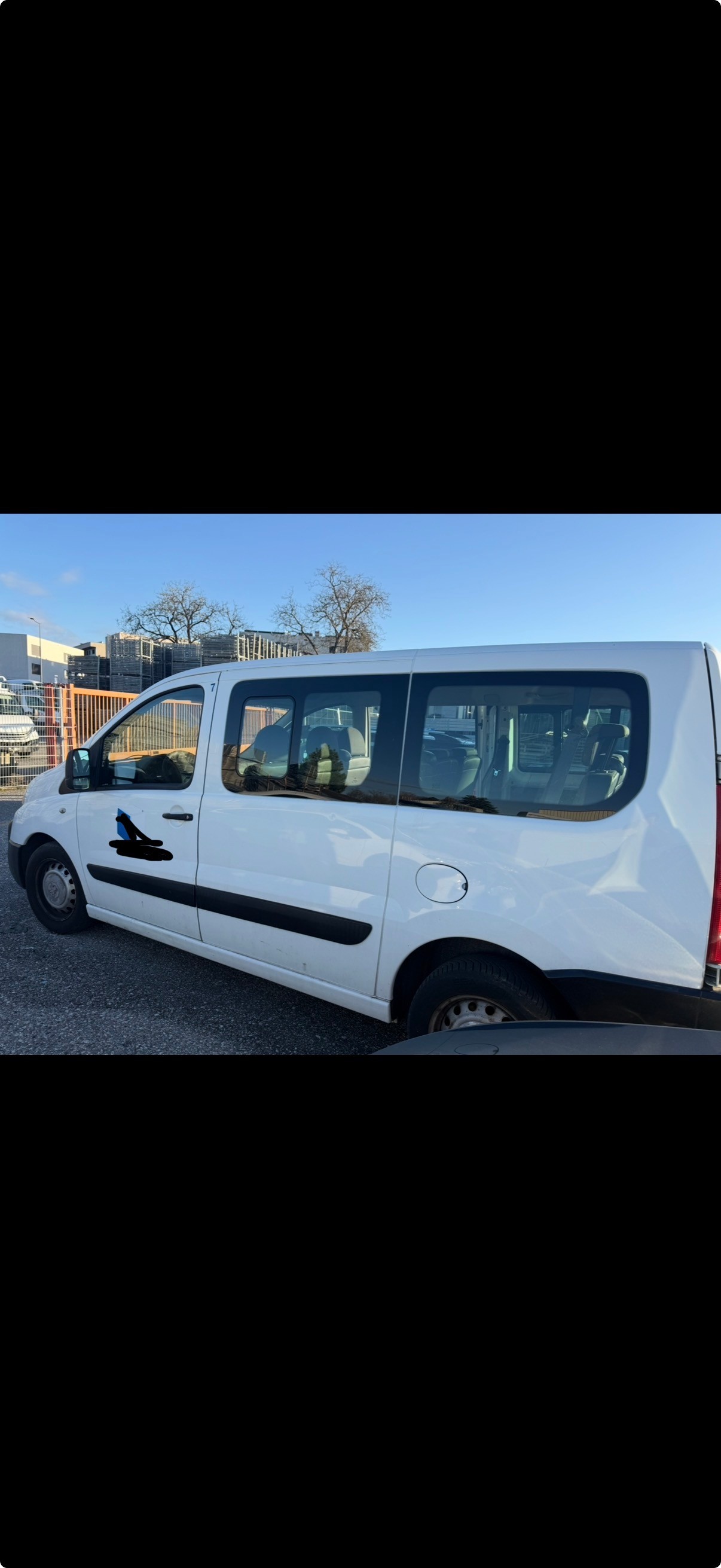 PEUGEOT Expert Tepee 2.0 HDi Confort L1-image-2