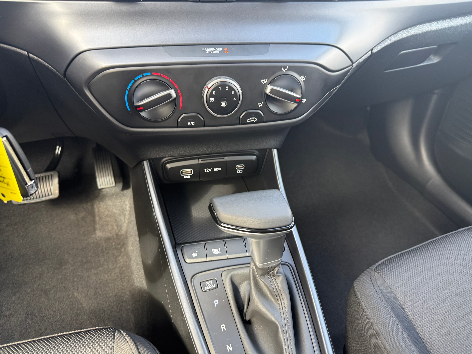 HYUNDAI i20 1.0 T-GDi Origo DCT-image-14