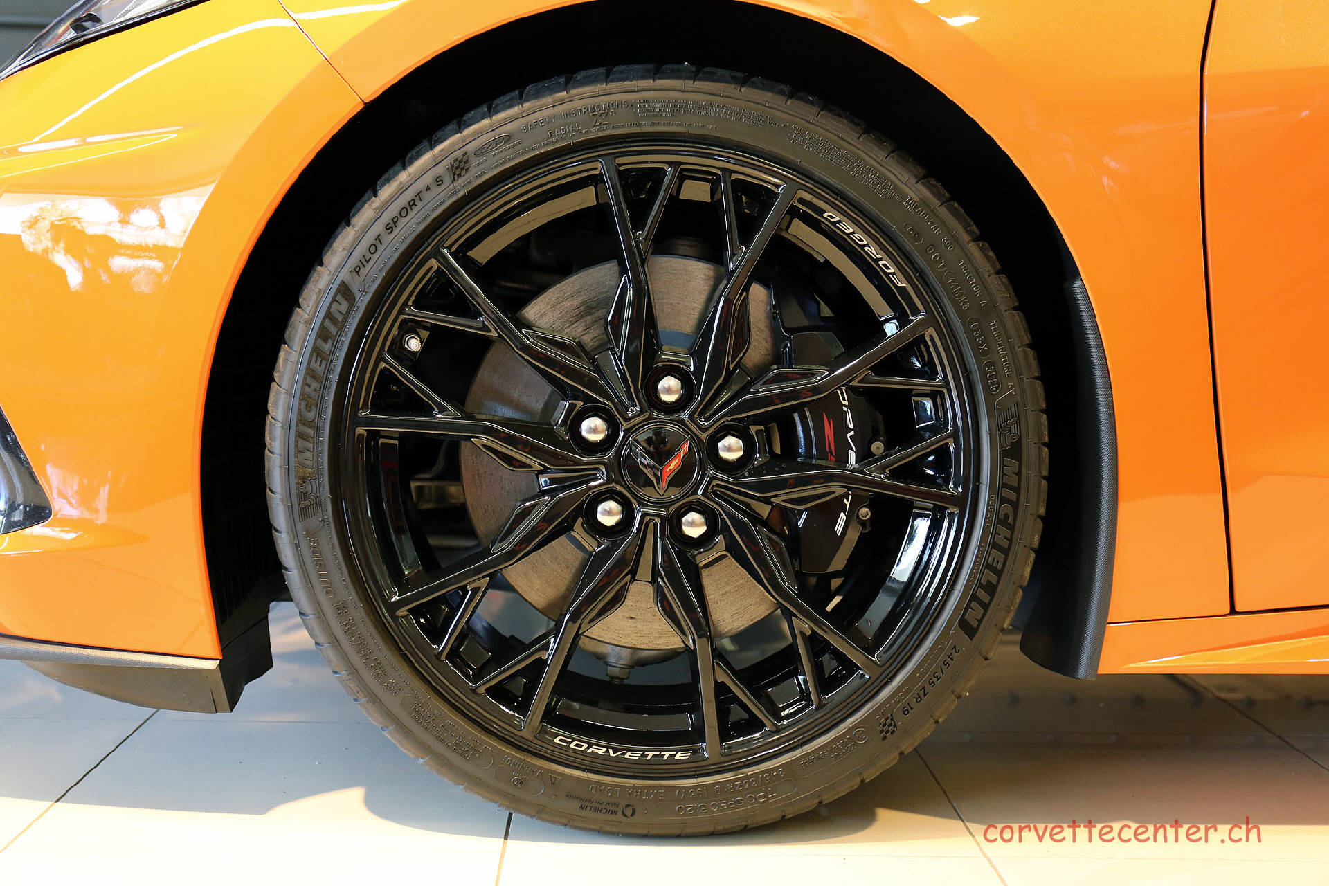 CHEVROLET Corvette Convertible 6.2 V8 3LT-image-7