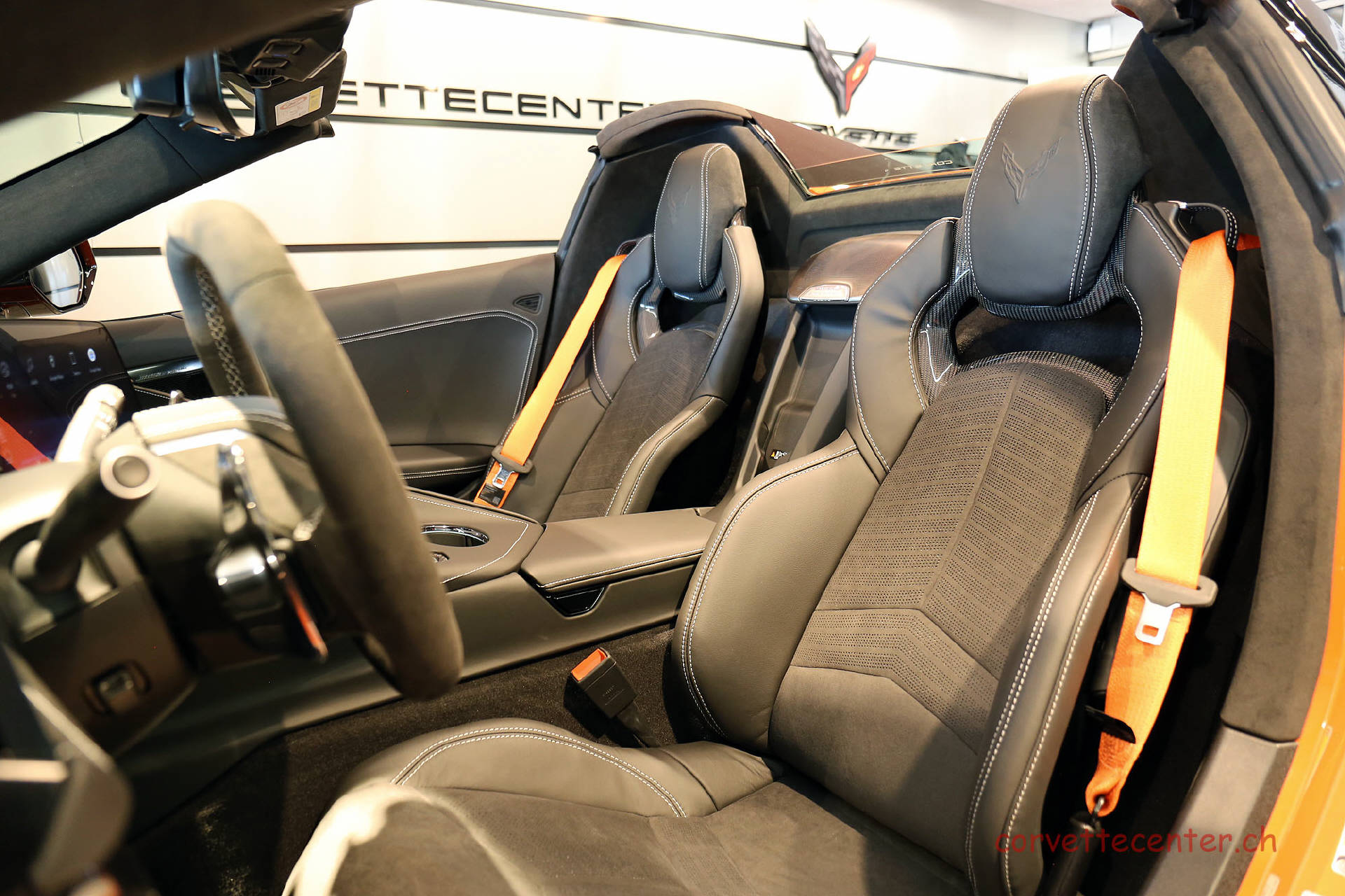 CHEVROLET Corvette Convertible 6.2 V8 3LT-image-10