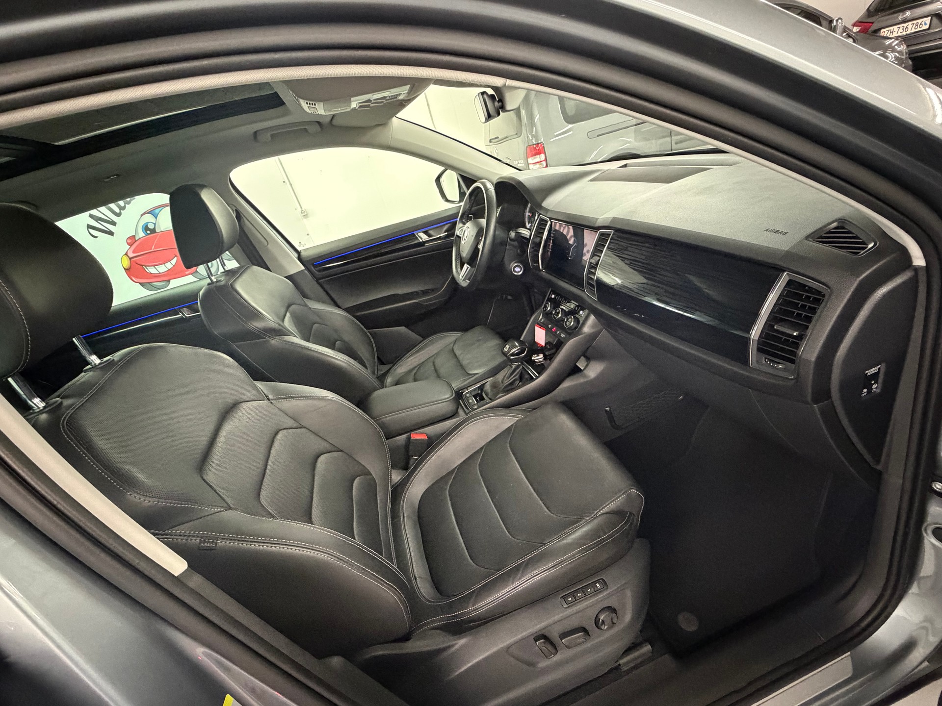SKODA Kodiaq 2.0 TDI 4x4 DSG-image-14