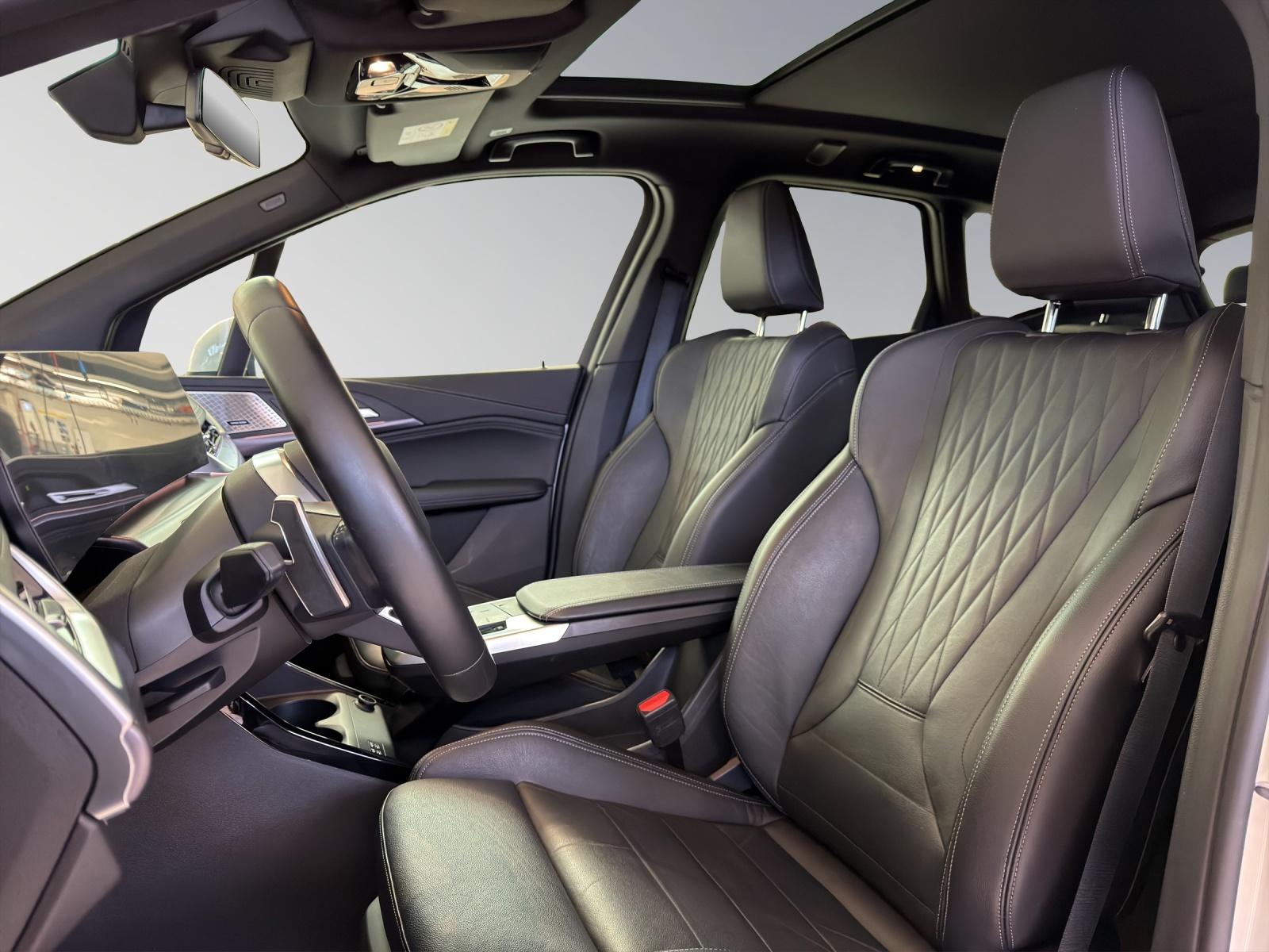 BMW 218d Active Tourer M-SportPaket-image-10