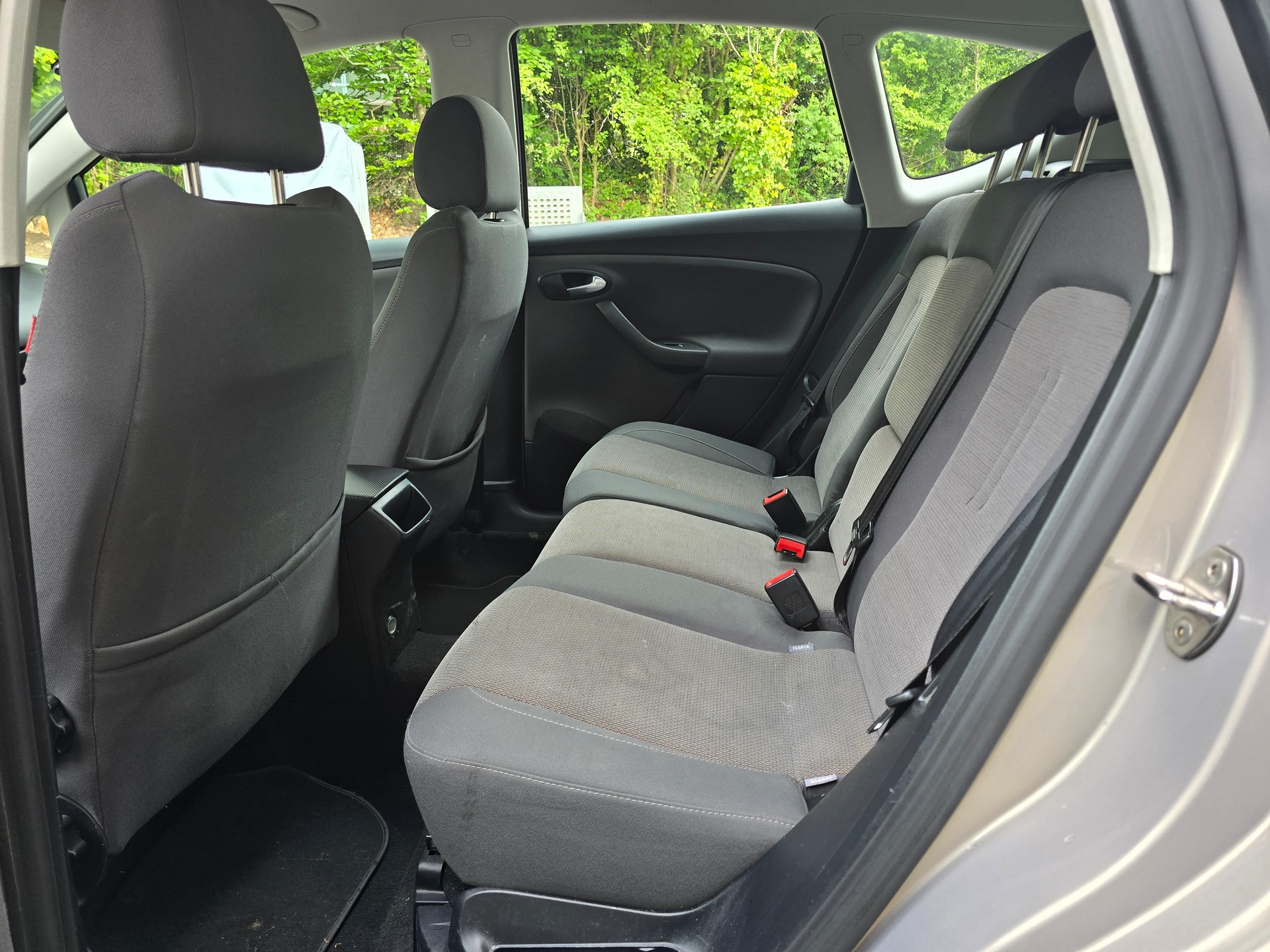 SEAT Altea XL 1.6 TDI Style DSG-image-9