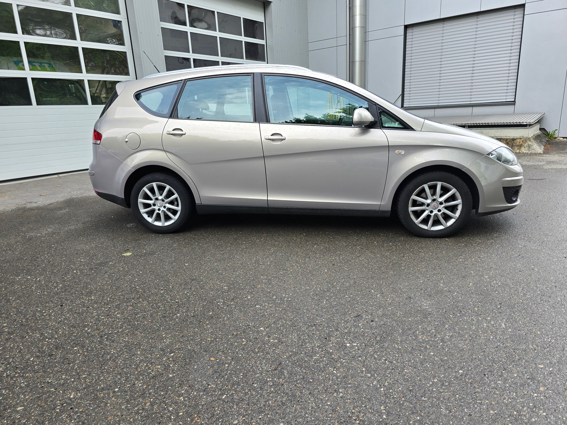 SEAT Altea XL 1.6 TDI Style DSG-image-3