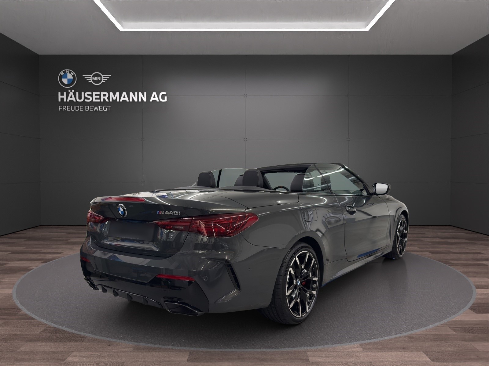BMW M440i xDrive 48V Cabriolet Steptronic-image-4