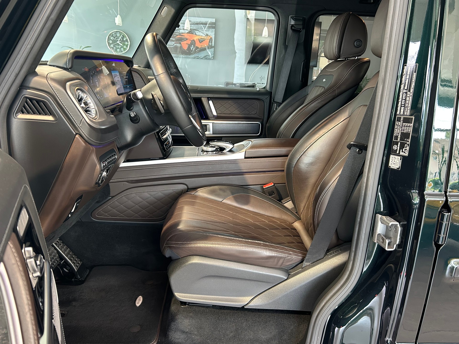 MERCEDES-BENZ G 500 AMG Line 9G-Tronic-image-9