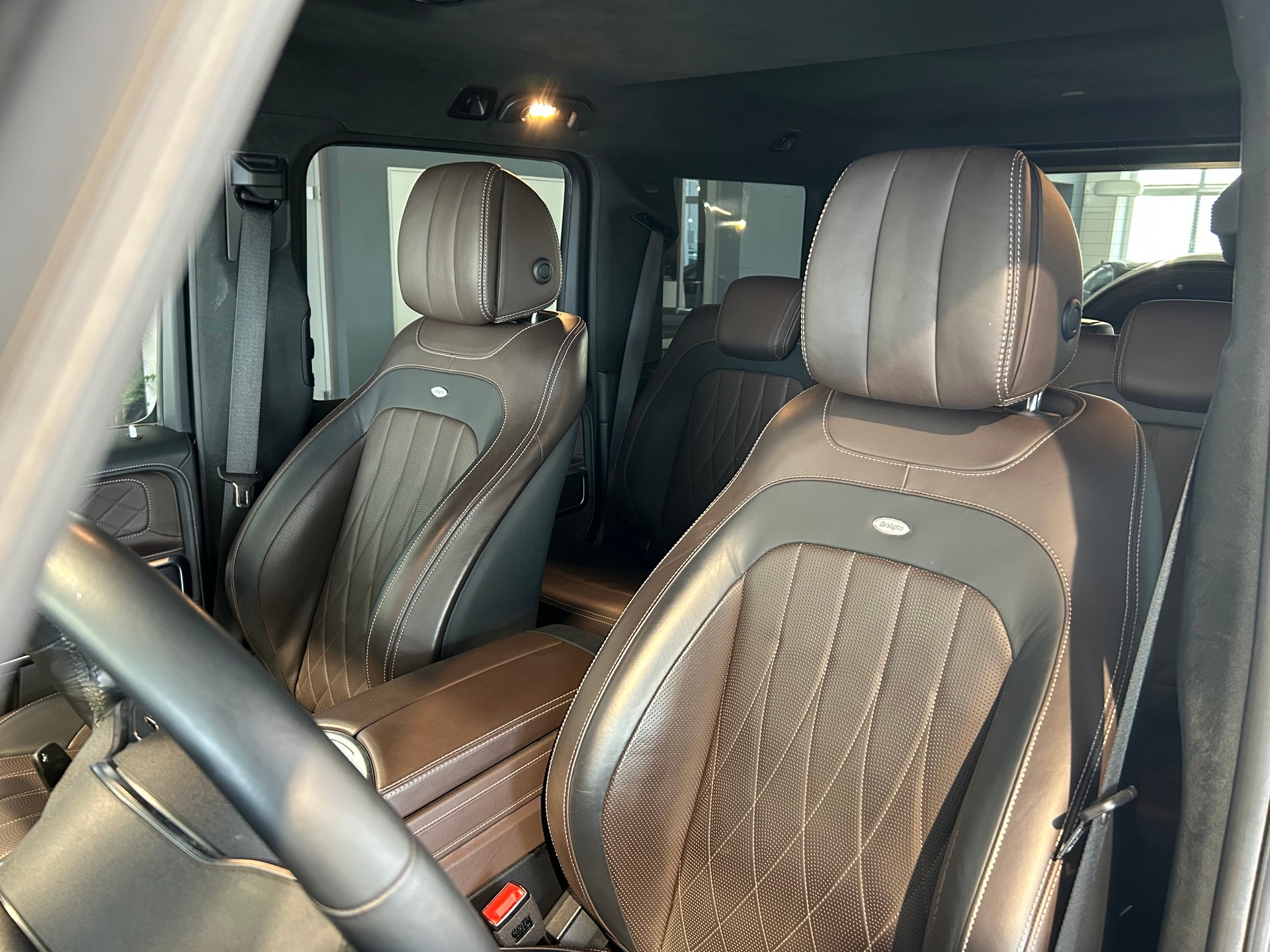 MERCEDES-BENZ G 500 AMG Line 9G-Tronic-image-15