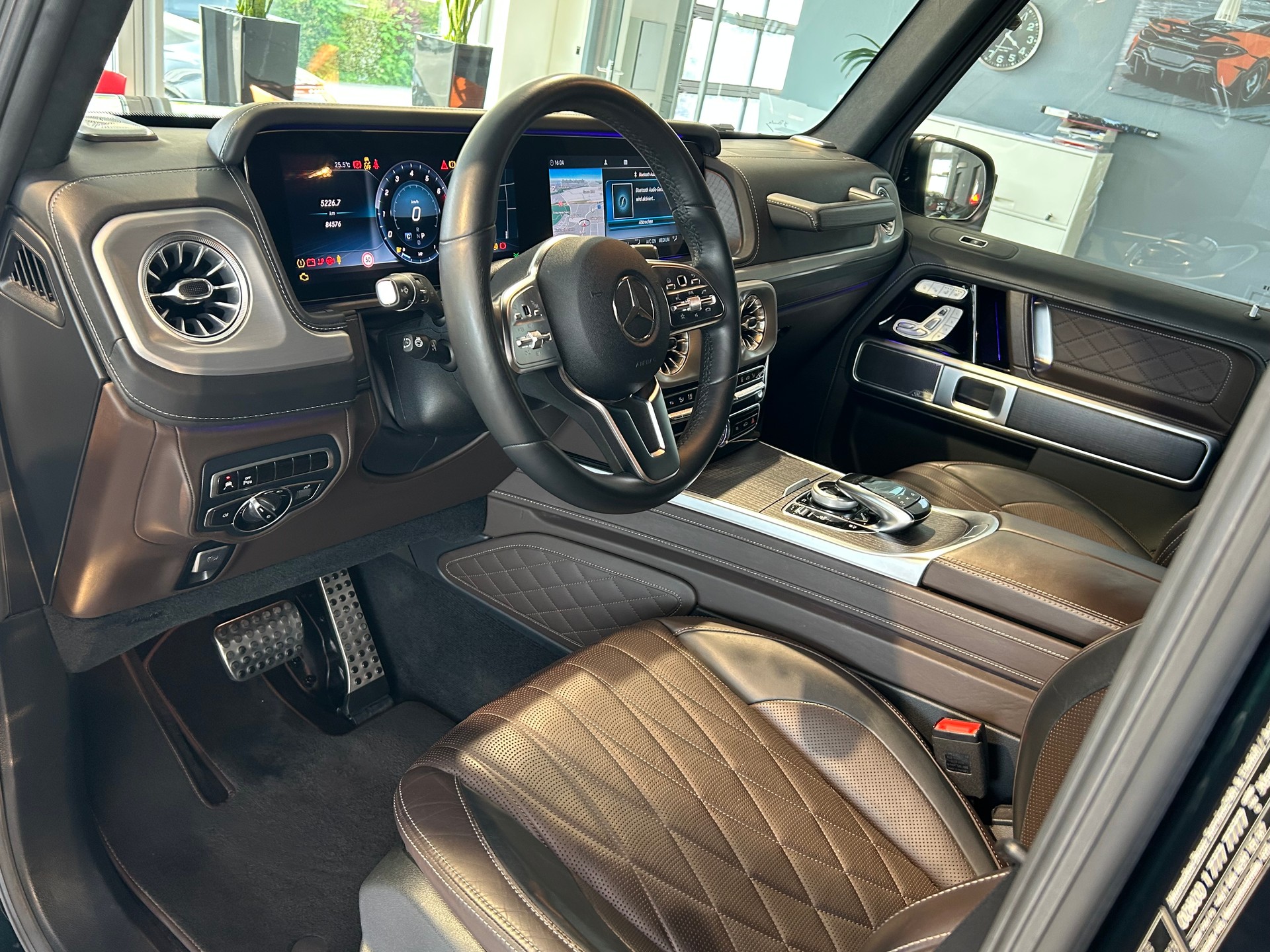 MERCEDES-BENZ G 500 AMG Line 9G-Tronic-image-8