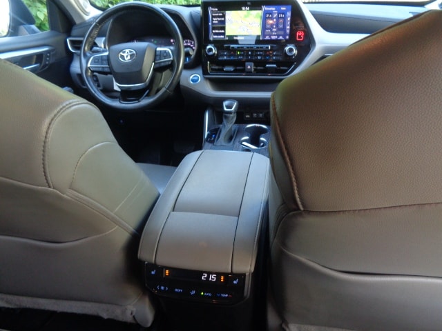 TOYOTA Highlander 2.5 HSD Premium e-CVT-image-3