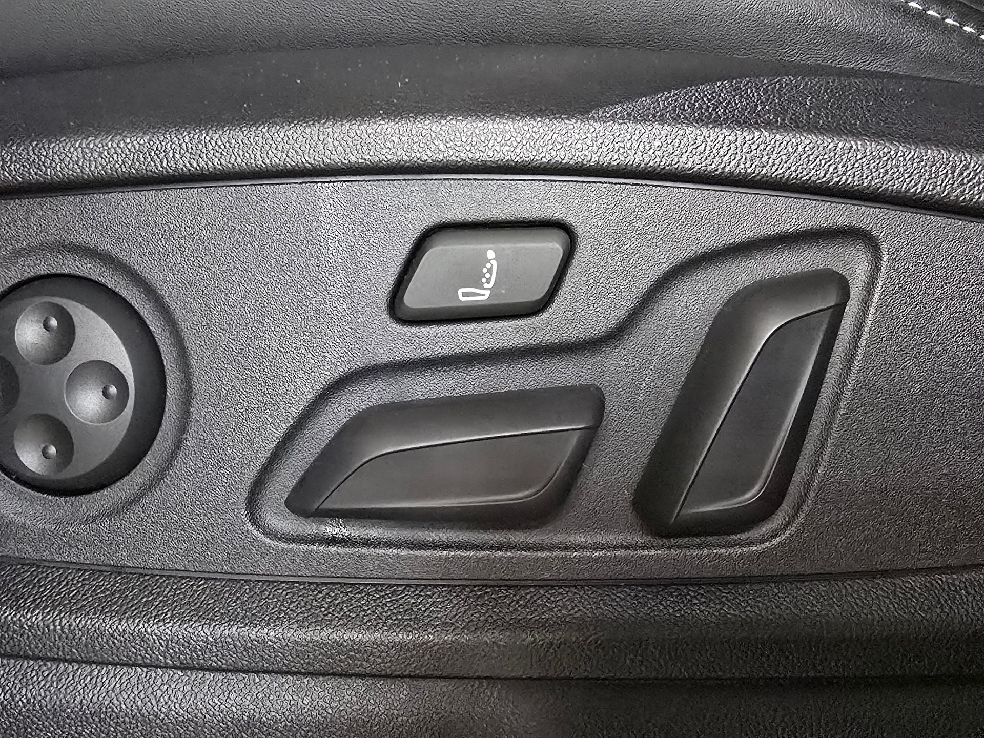 AUDI Q5 Sportback 50 TFSI e PHEV S line quattro S-tronic CH-Fahrzeug-image-20