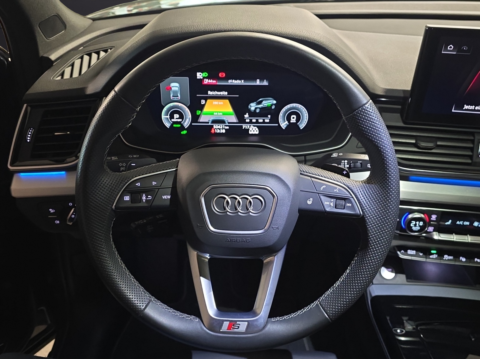 AUDI Q5 Sportback 50 TFSI e PHEV S line quattro S-tronic CH-Fahrzeug-image-11