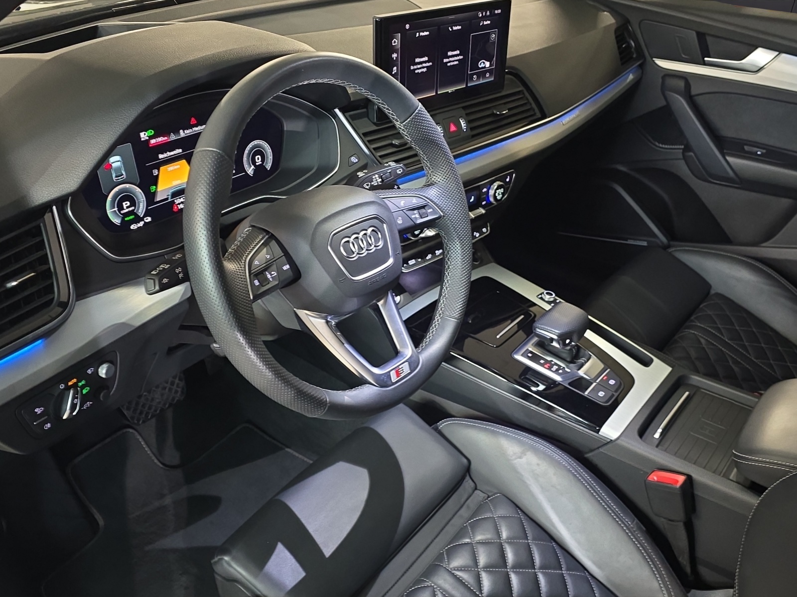 AUDI Q5 Sportback 50 TFSI e PHEV S line quattro S-tronic CH-Fahrzeug-image-9