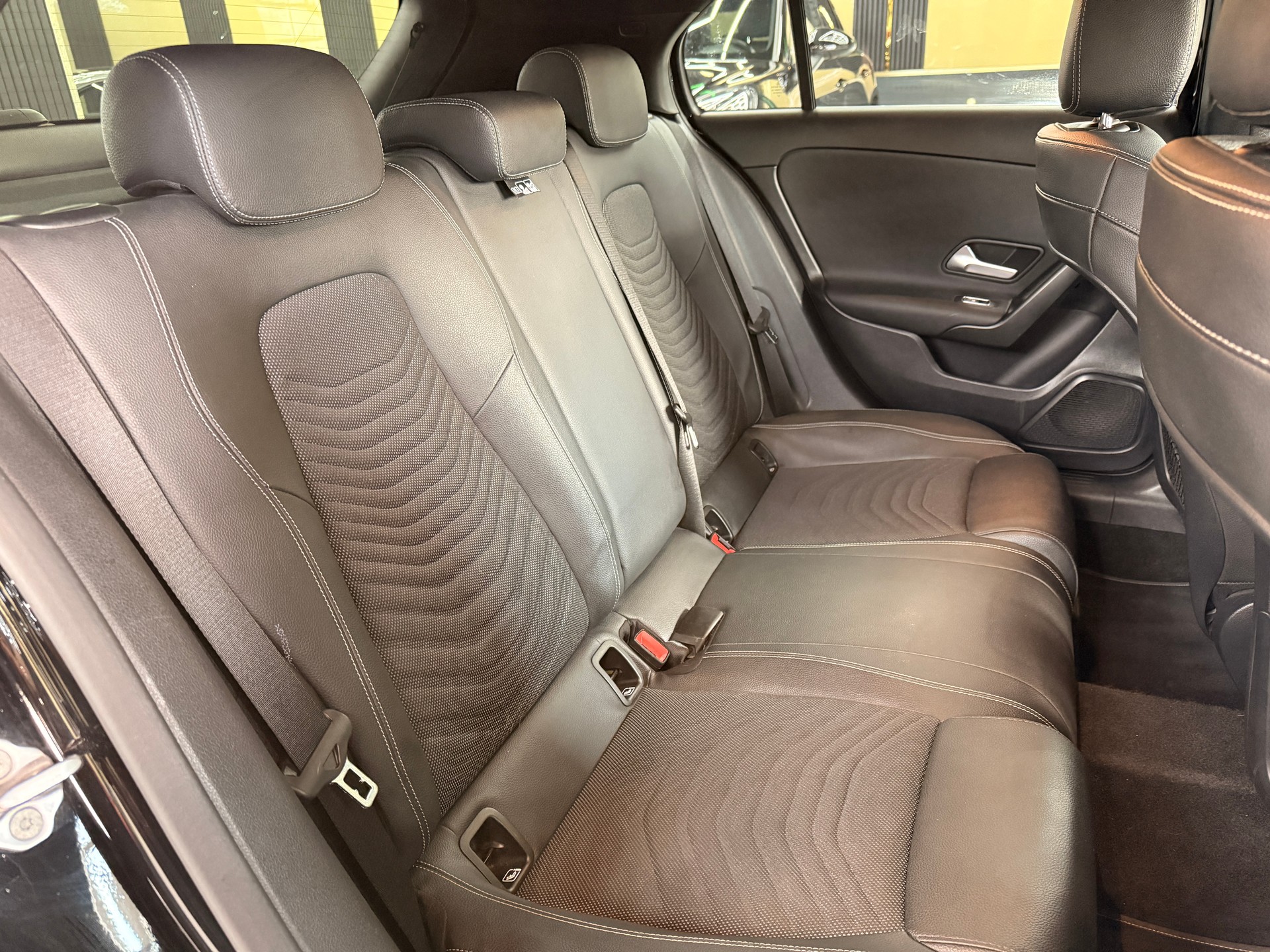 MERCEDES-BENZ A 160-image-14