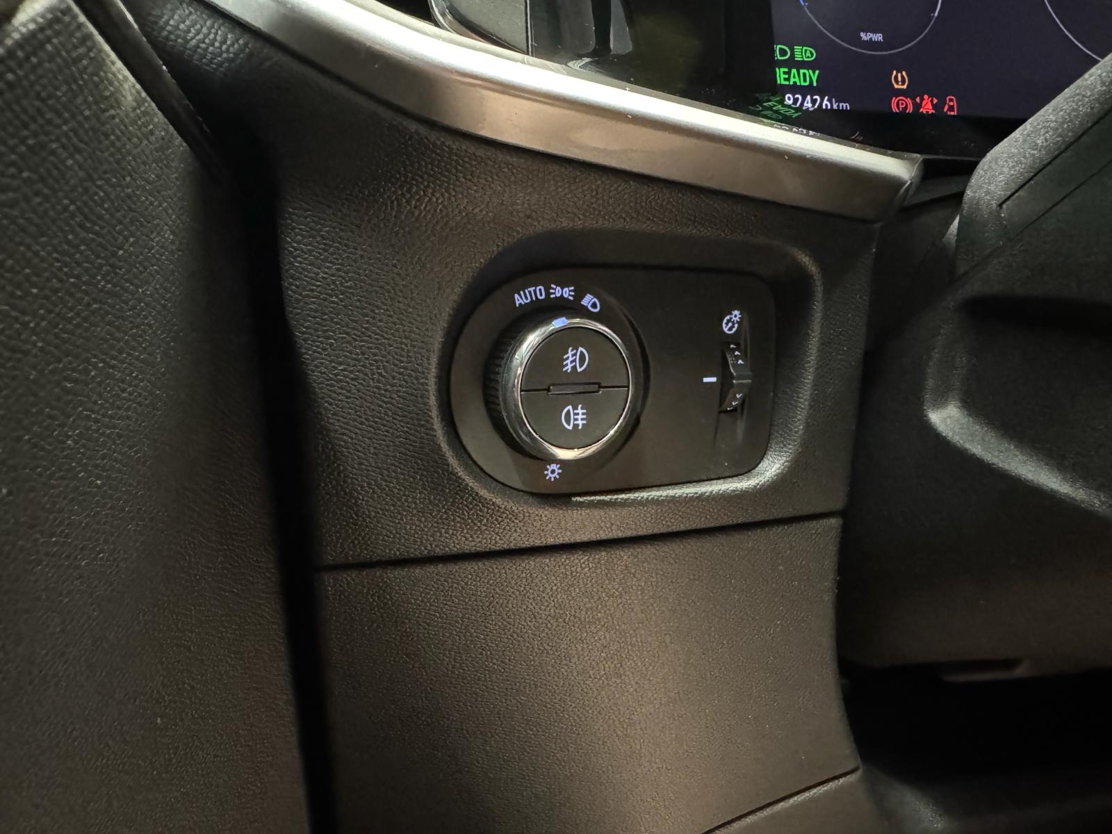 OPEL Mokka e Elegance-image-17