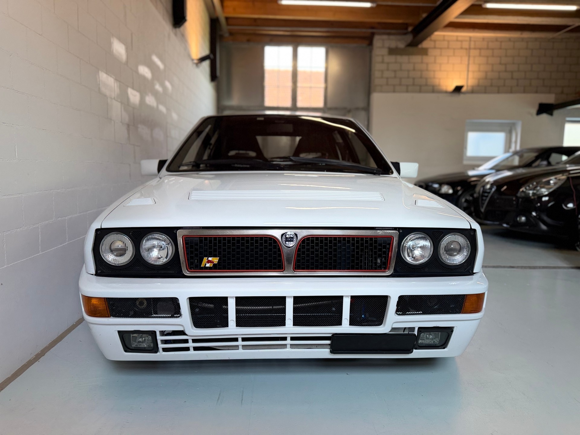 LANCIA HF Turbo Integrale 2.0-16V EVO-showroom-element-1