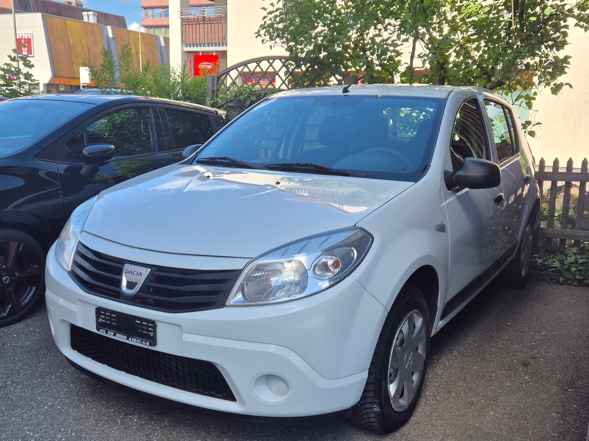 DACIA Sandero 1.2-showroom-element-2