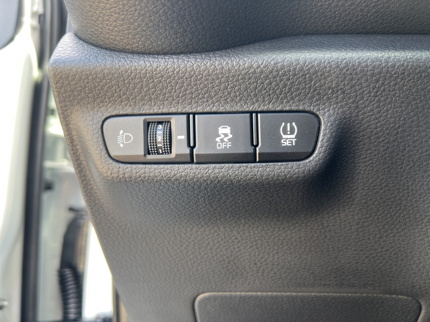 KIA Picanto 1.0 GDi First Edition-image-16