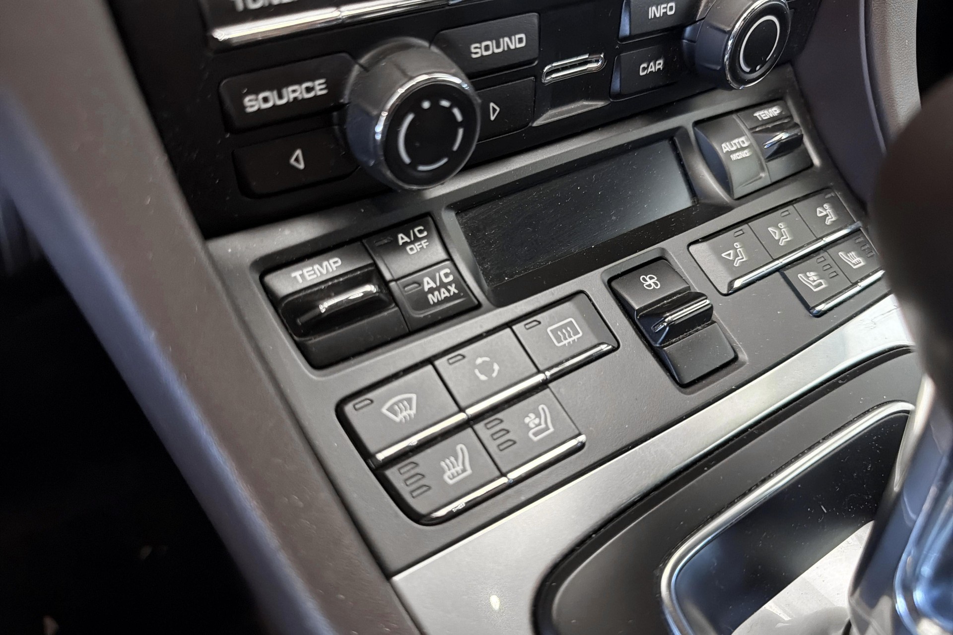 PORSCHE 911 Carrera 4S PDK-image-13