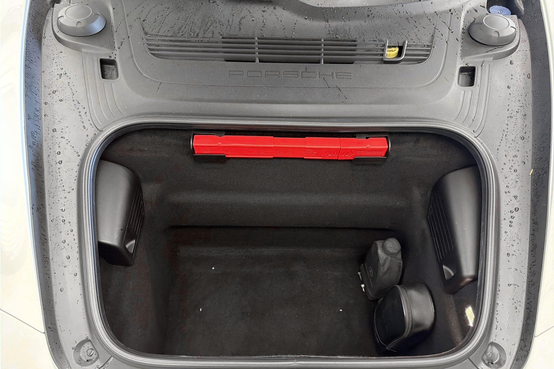 PORSCHE 911 Carrera 4S PDK-image-17
