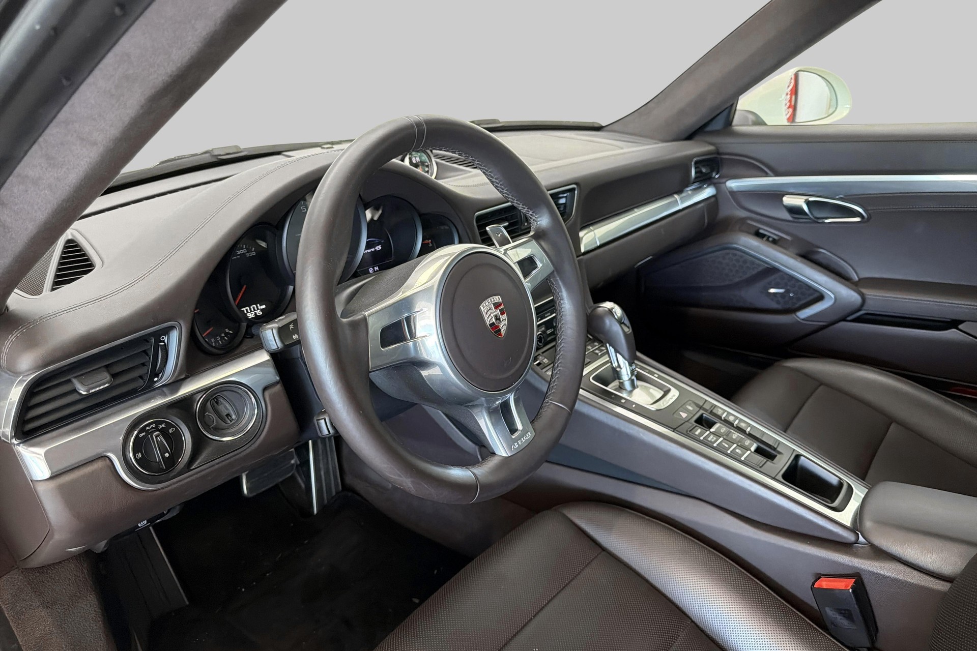 PORSCHE 911 Carrera 4S PDK-image-8