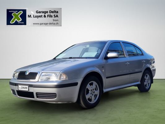 SKODA Octavia 2.0 Elegance-showroom-element-1