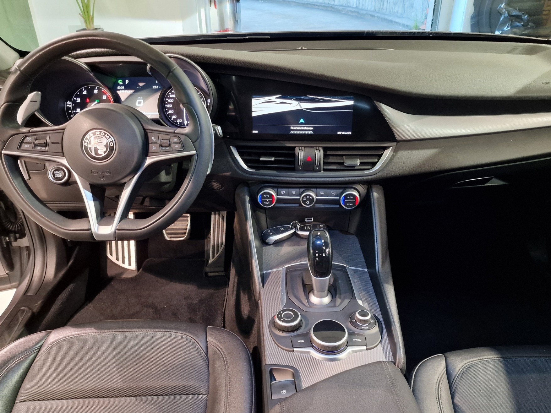 ALFA ROMEO Giulia 2.0 Super Automatic-image-8