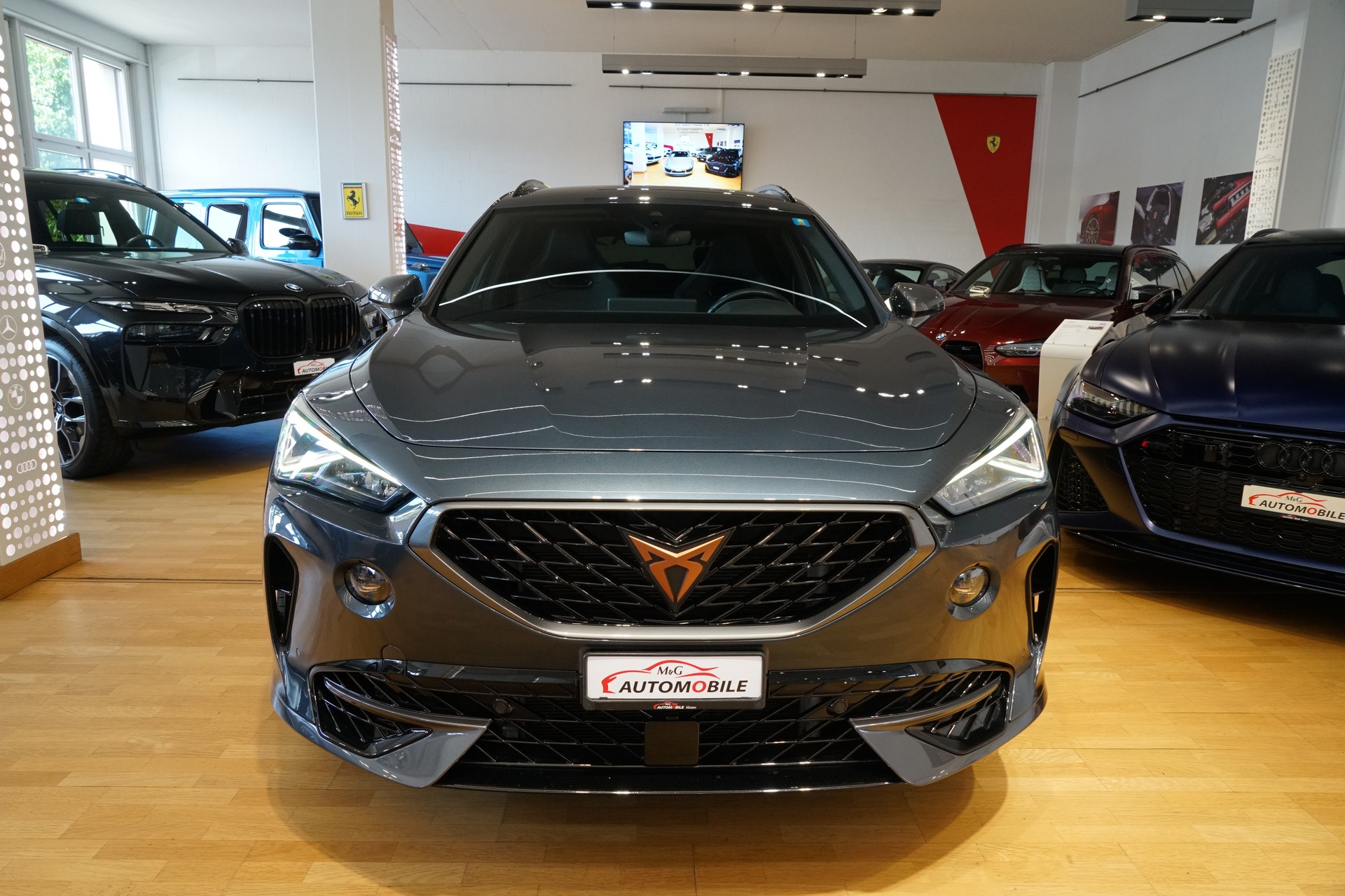 CUPRA Formentor 2.0TSI VZ 4Drive DSG 5-Jahre Garantie-showroom-element-1