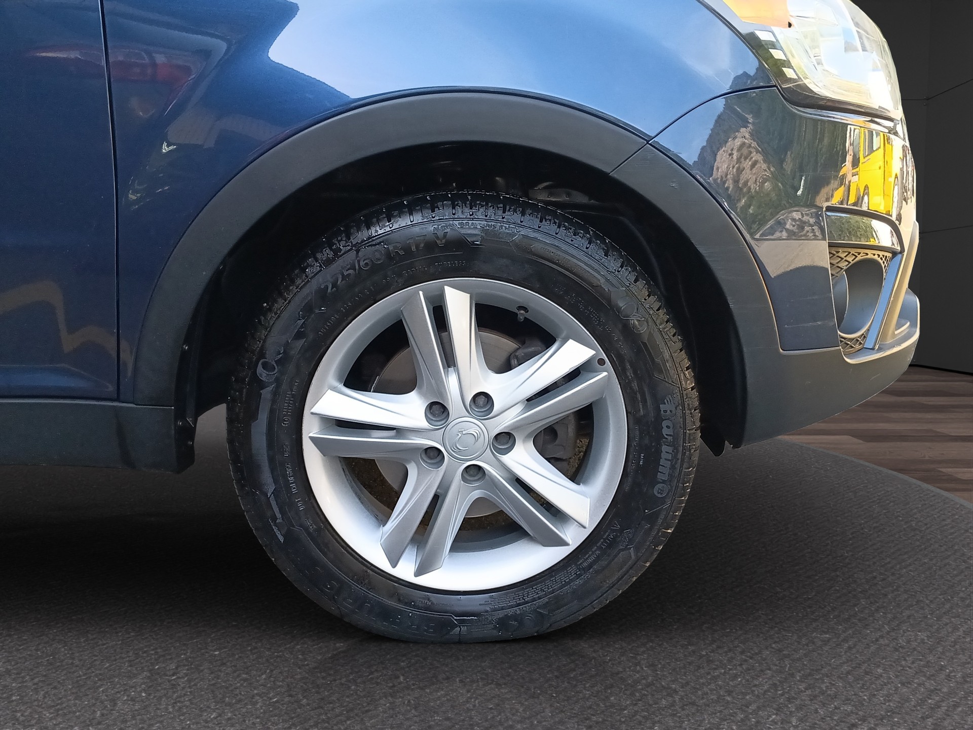 KGM-SsangYong Korando 2.0 e-XDI Sapphire 4WD Automatic-image-20