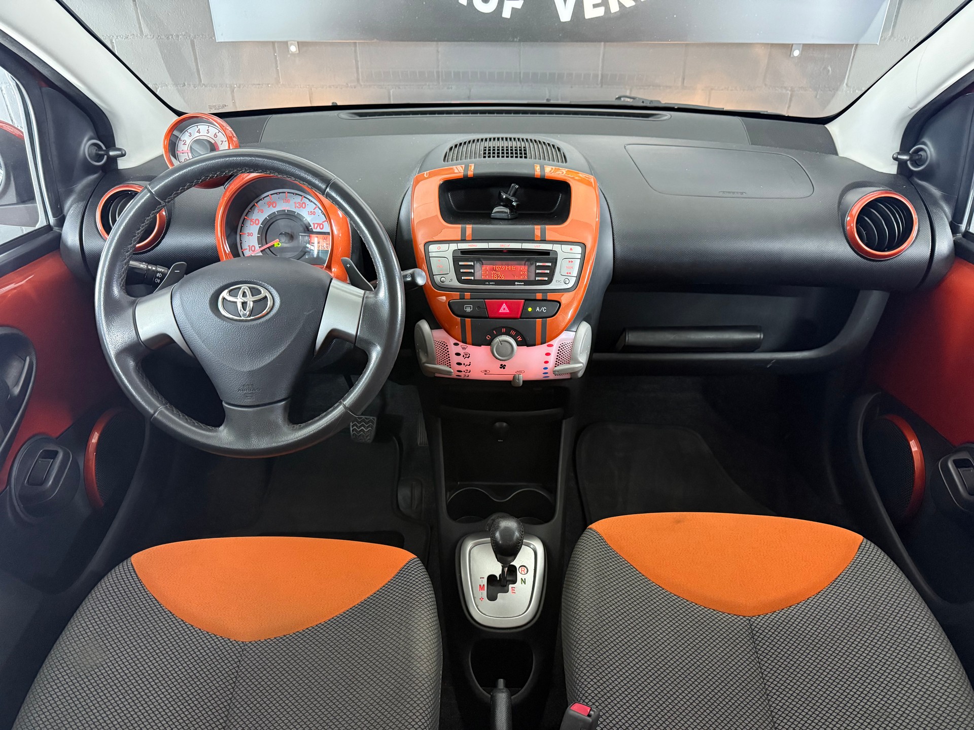 TOYOTA Aygo 1.0 VVT-i Sol Multimode-image-6