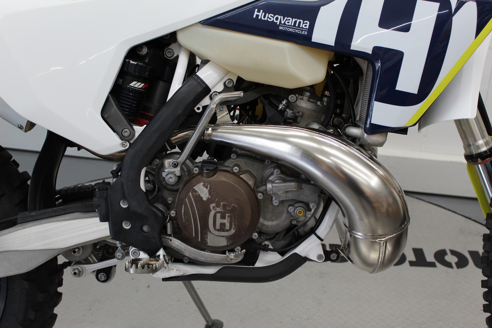 HUSQVARNA TE 300i-image-7