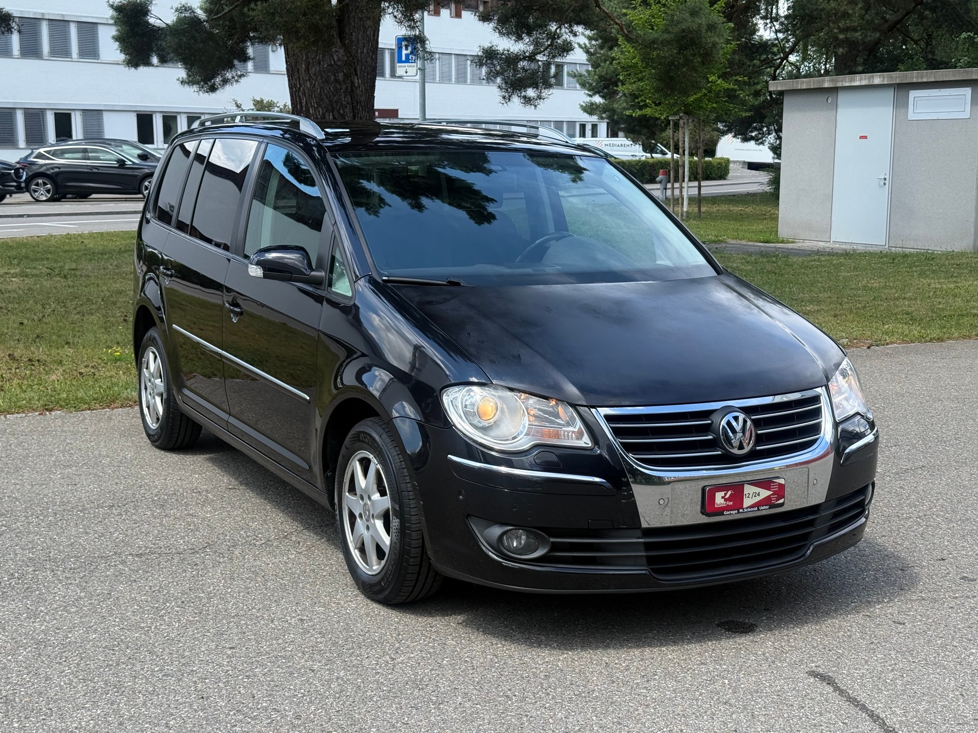 VW Touran 1.4 TSI Trendline-image-1
