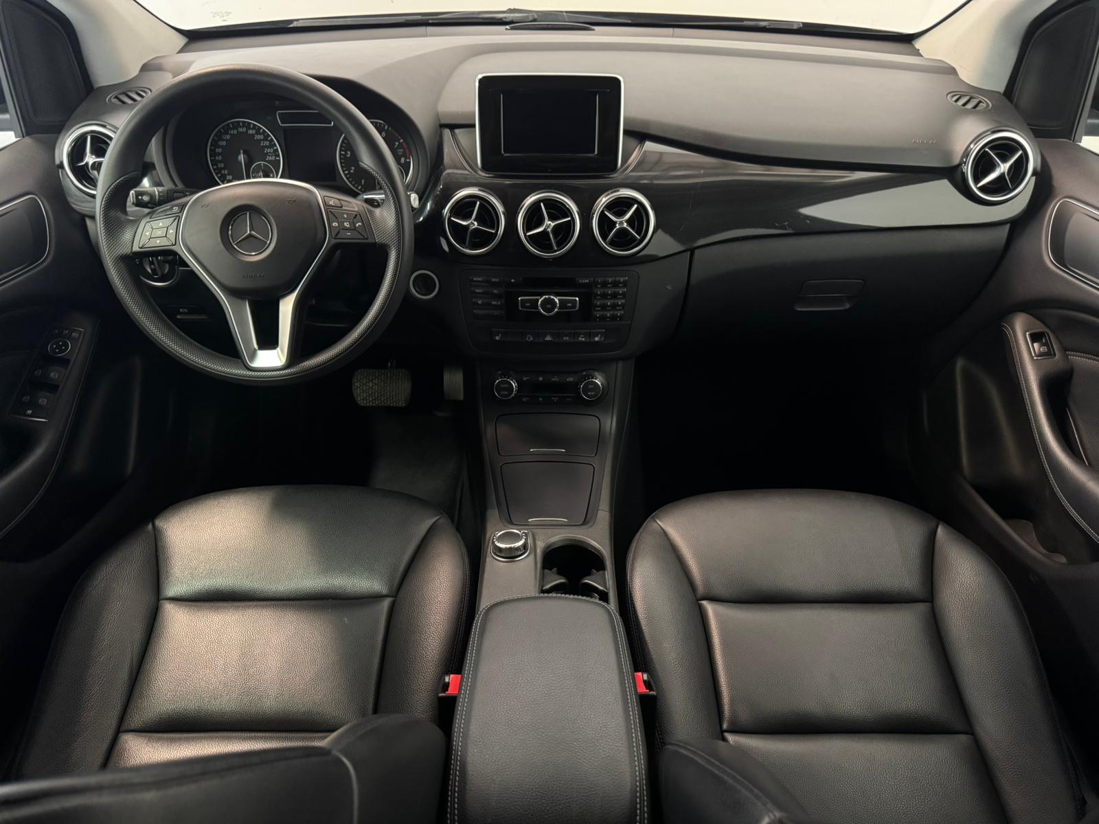 MERCEDES-BENZ B 180 7G-DCT-image-13
