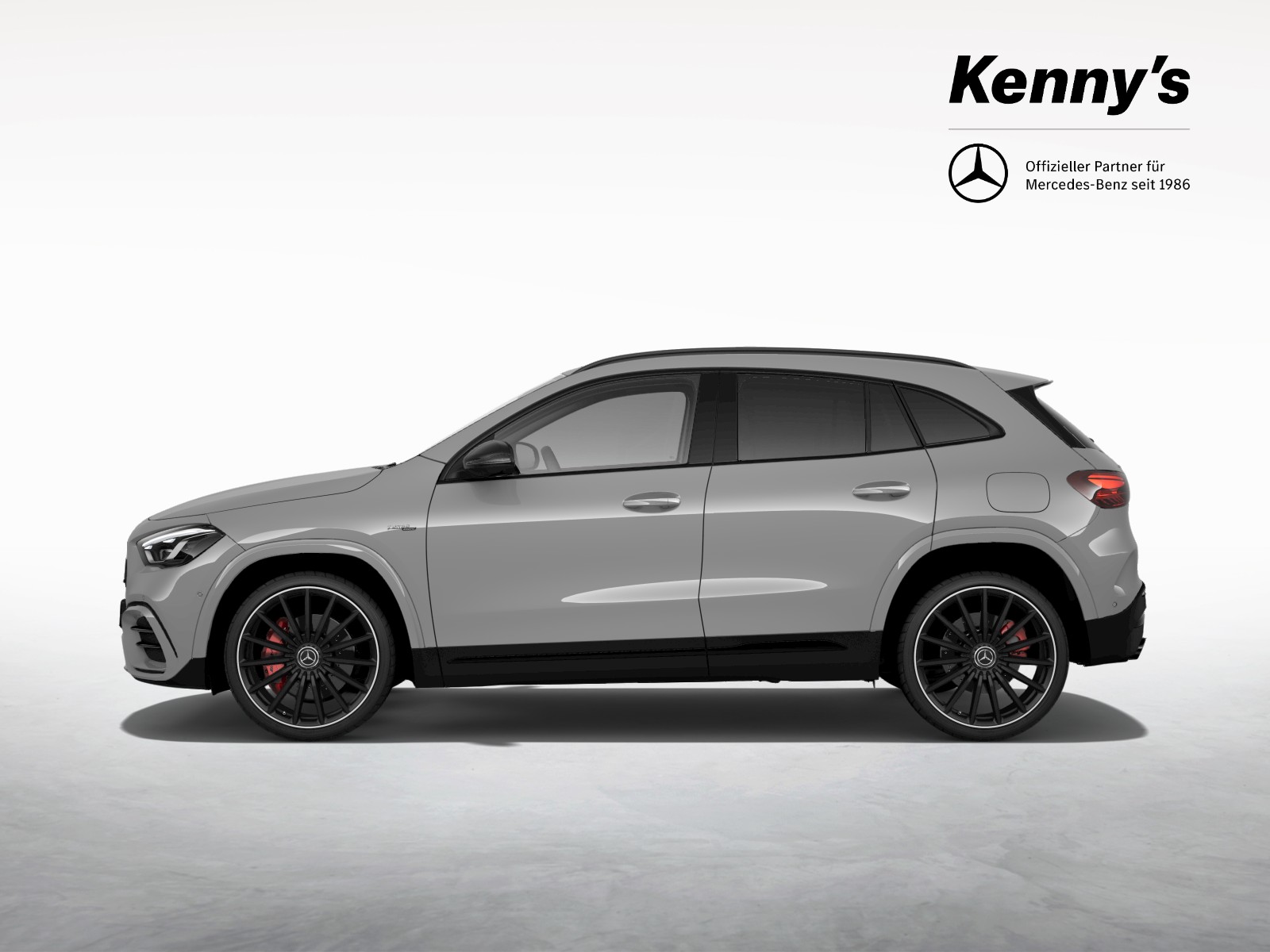 MERCEDES-BENZ GLA 35 AMG 4MATIC-showroom-element-2