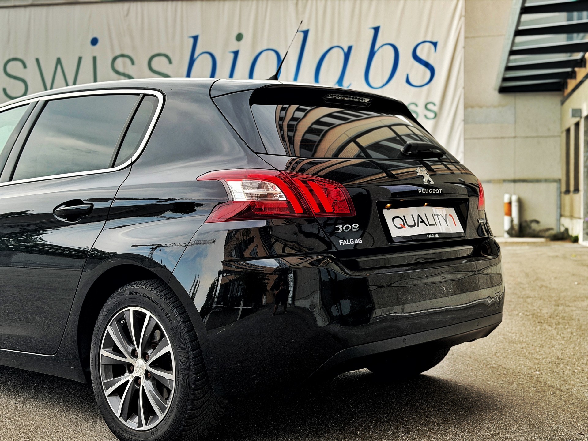 PEUGEOT 308 2.0 BlueHDI Active Automatic-image-9