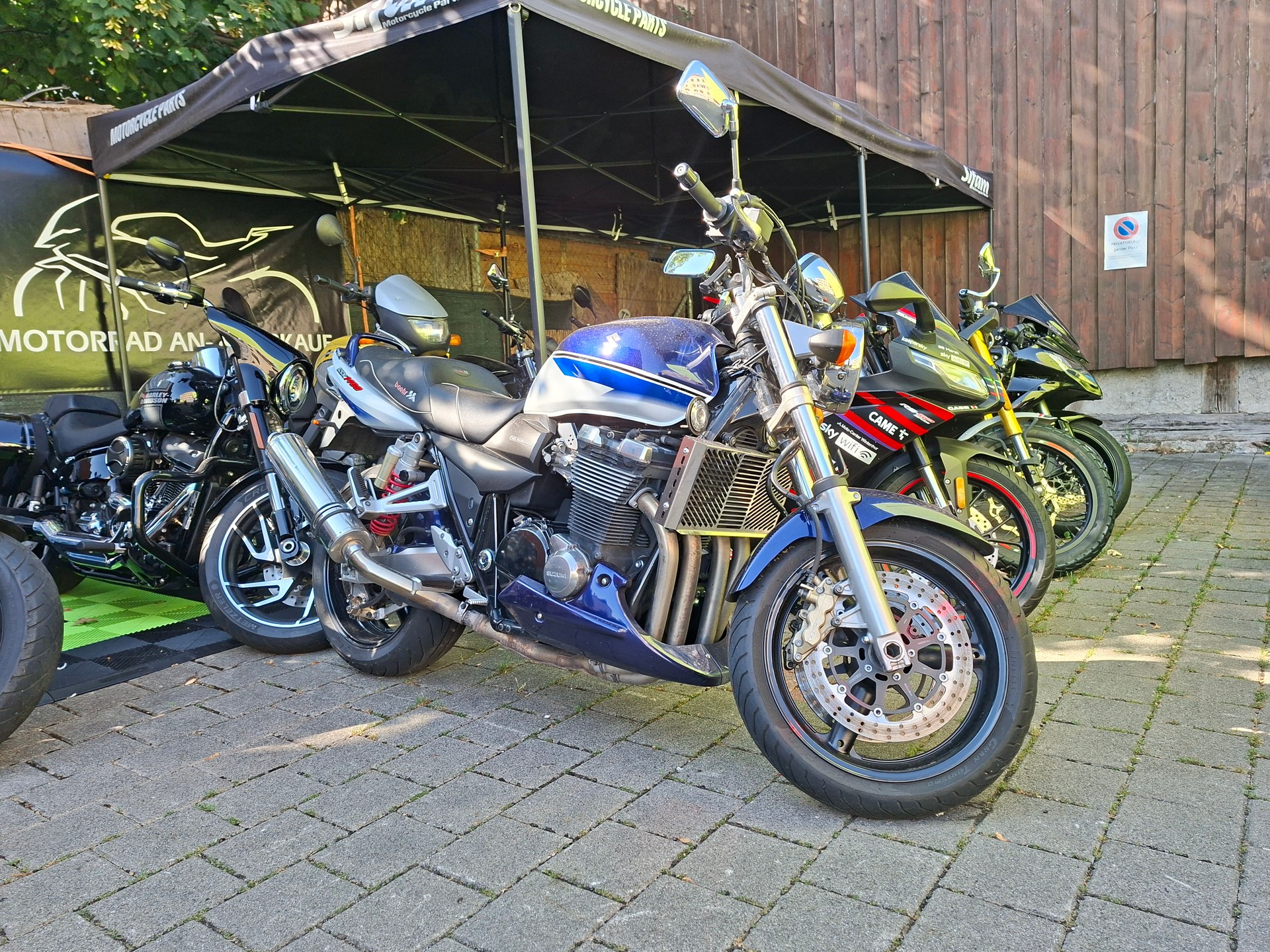 SUZUKI GSX 1400 K4/K5-image-0