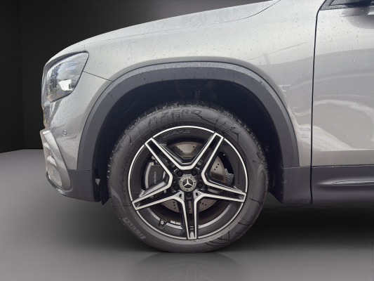 MERCEDES-BENZ GLB 250 4Matic 8G-Tronic-image-5