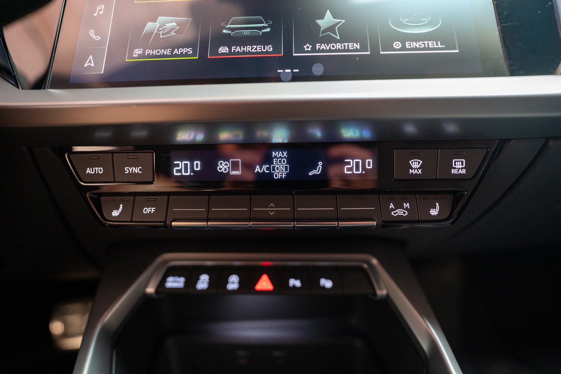 AUDI S3 Limousine 2.0 TFSI quattro S-Tronic / / Virtual Cockpit / Abstand-tempomat / Sitzheizung-image-25