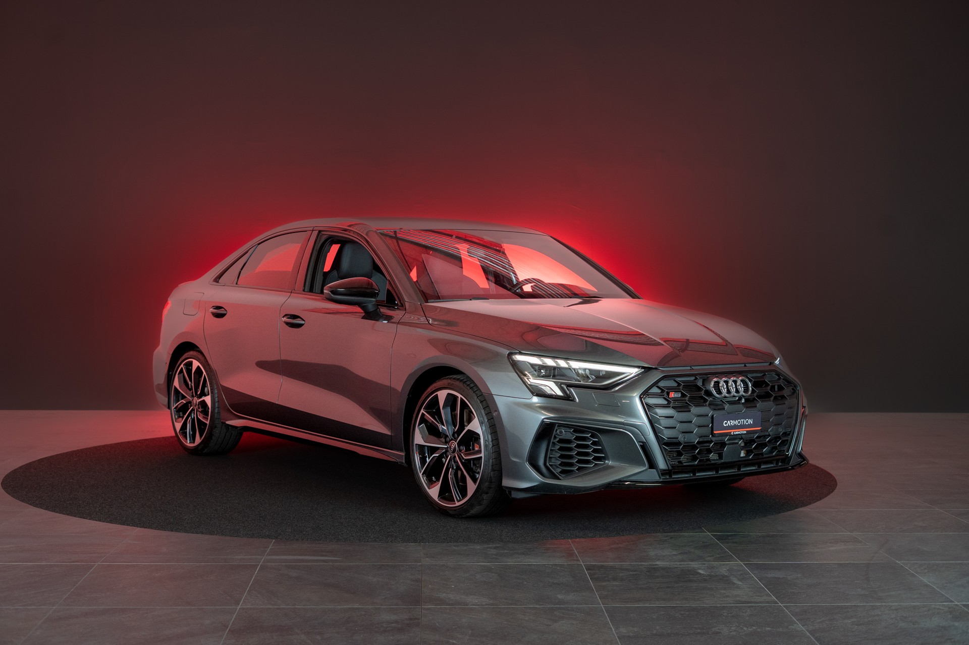 AUDI S3 Limousine 2.0 TFSI quattro S-Tronic / / Virtual Cockpit / Abstand-tempomat / Sitzheizung-showroom-element-2